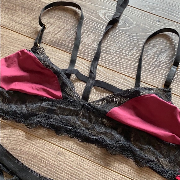 Seven til Midnight 2 piece set - Picture 4 of 4